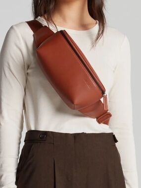 Monos Metro Sling Bag